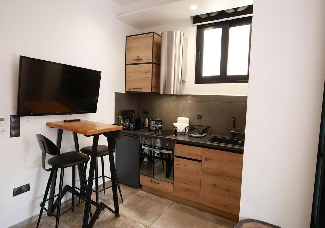 Emily In Athens - Central Design Awarded Flat Syntagma E3 エクステリア 写真